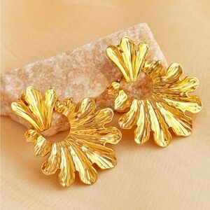 Vintage style drop earrings A790